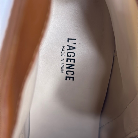 NWOB L’AGENCE Jeanne II Pointed Toe Bootie in Luggage Brown, Size 38.5 - Picture 4 of 14